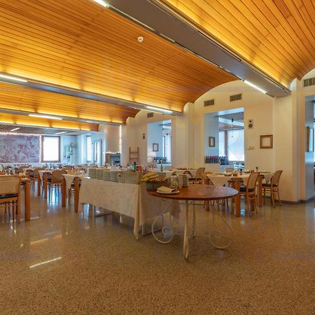 Albergo Sorriso Boario Terme Dış mekan fotoğraf